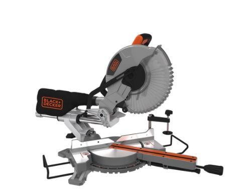 Potezna žaga Black & Decker BES710