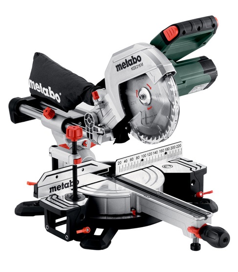 Potezna žaga Metabo KGS 216 M 613216000
