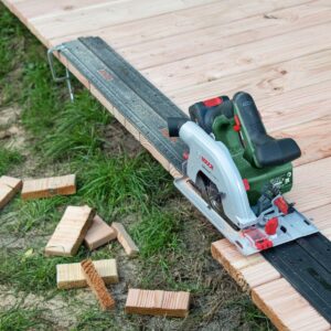 Akumulatorska krožna žaga Bosch UniversalCirc 18V-53 06033B1400