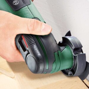 Akumulatorsko večnamensko orodje Bosch UniversalMulti 18V-32 0603105000