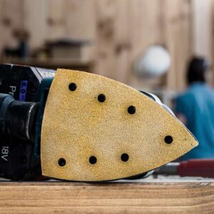 50-delni komplet brusnih papirjev Bosch EXPERT C470 za vibracijske brusilnike, 115 x 107 mm, G240 2608901659