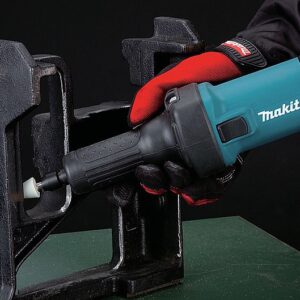 Premi brusilnik Makita GD0601