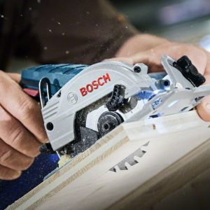 Akumulatorska krožna žaga Bosch GKS 12V-26 06016A1001