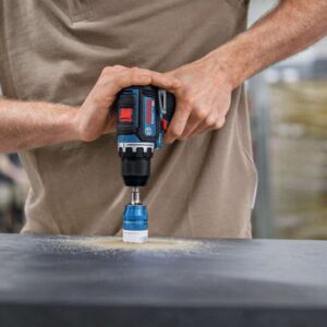 Akumulatorski vrtalni vijačnik Bosch GSR 12V-32 06019N7001