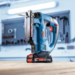 Akumulatorska vbodna žaga Bosch EXST 18V-155 BC 06015B1100