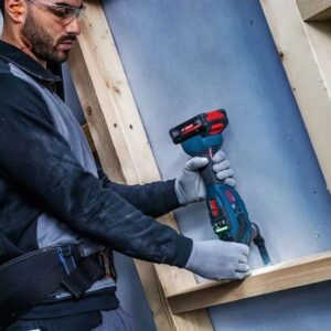 Akumulatorski večnamenski rezalnik Bosch EXOP18V-40 06012C0101