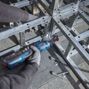 Akumulatorski ključ z ragljo Bosch GRC 18V-60 06019N8000