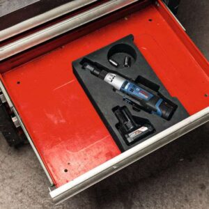 Akumulatorski ključ z ragljo Bosch GRC 12V-60 3/8 SN 06019N8301