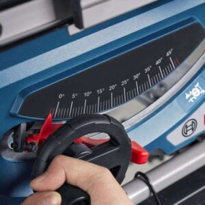 Akumulatorska namizna žaga Bosch GTS 18V-70 0601B44100