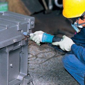 Premi brusilnik Makita GD0800C