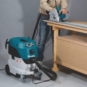 Industrijski sesalec Makita VC4210LX