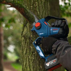 Verižna žaga Bosch GKE 18V-15 06008D7000