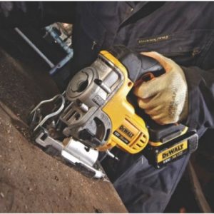 Akumulatorska vbodna žaga Dewalt DCS331N