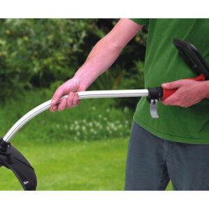 Kosilnica z nitjo Black & Decker GL7033