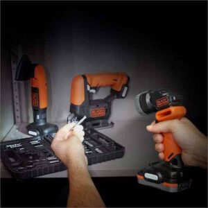 4-delni set orodja Black & Decker BDCK123S2S