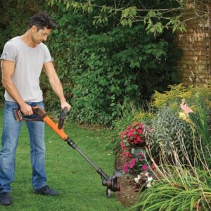 Akumulatorska kosa z nitjo Black & Decker STC1820EPC