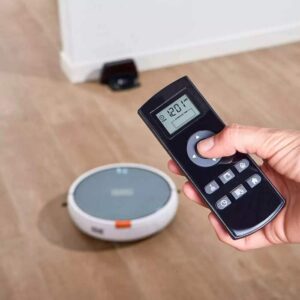 Robotski sesalnik Black & Decker BXRV500E