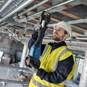 Akumulatorsko stiskalno orodje Bosch GPT 18V-32 06019M2100