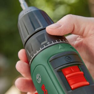 Akumulatorski vrtalni vijačnik Bosch UniversalDrill 18V 06039D4001