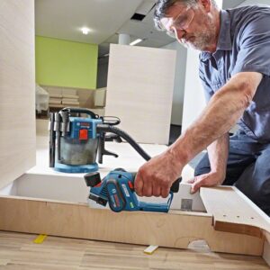 Akumulatorski obliči Bosch GHO 12V-20 06015A7001