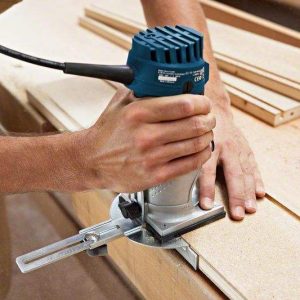 Robni rezkalnik Bosch GKF 600 060160A100