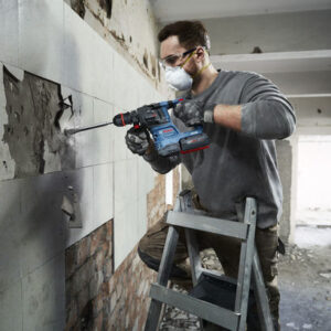 Akumulatorsko vrtalno kladivo z vpenjalno glavo ONECHUCK Bosch PRO GBH 18V-22 X 0611924100