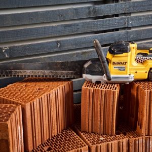 Akumulatorska sabljasta aligator žaga Dewalt DCS397N