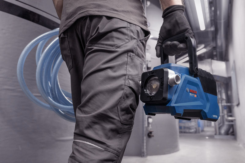 Akumulatorska črpalka za prečrpavanje Bosch PRO GTP18V-28 06019R6000