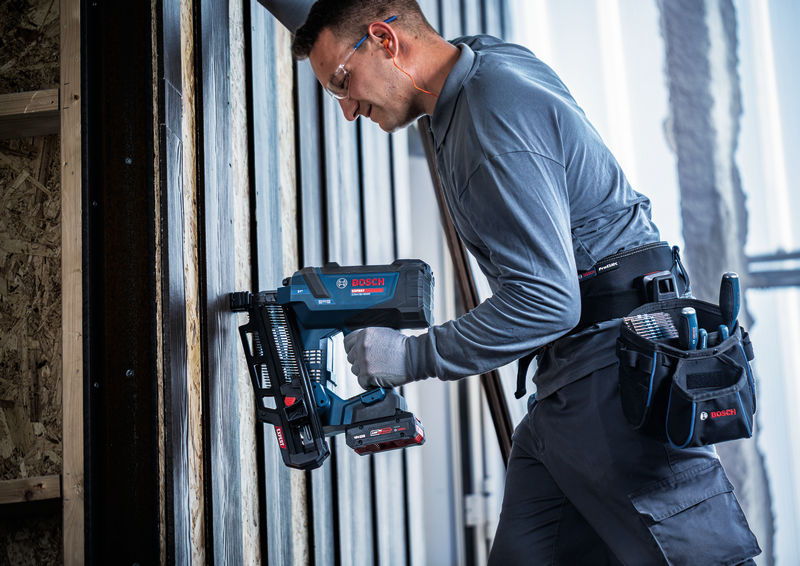 Akumulatorski žebljalnik za les Bosch EXPERT EXNH18V-90MR 06019R1302