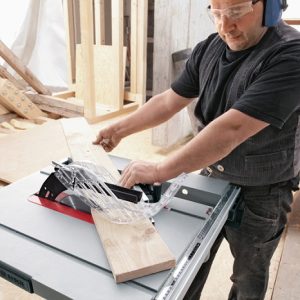 Namizna žaga Bosch PRO GTS 10 J 0601B30560