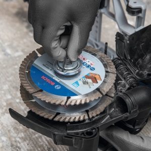 Rezkalniki zidnih utorov Bosch PRO GNF18V-40 06016C5000