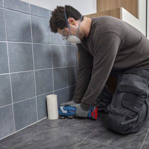 Večnamenski rezalnik Bosch PRO GOP18V-30 06018G3000