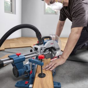 Zajeralna žaga Bosch PRO GCM305-216S 0601B61000