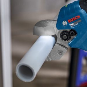 Akumulatorske škarje za cevi Bosch PRO GPC18V-32P 06019S2000