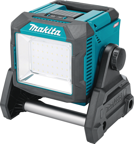 Akumulatorska LED svetilka 18V LXT 40V XGT Makita ML005G