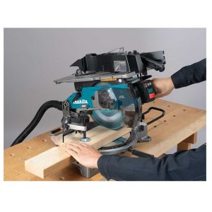 Akumulatorska stabilna in kotna žaga 40V XGT Makita LH001GZ