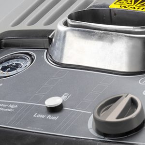 Visokotlačni čistilnik na toplo vodo 3000W 110BAR LAVOR DAKOTA-R2